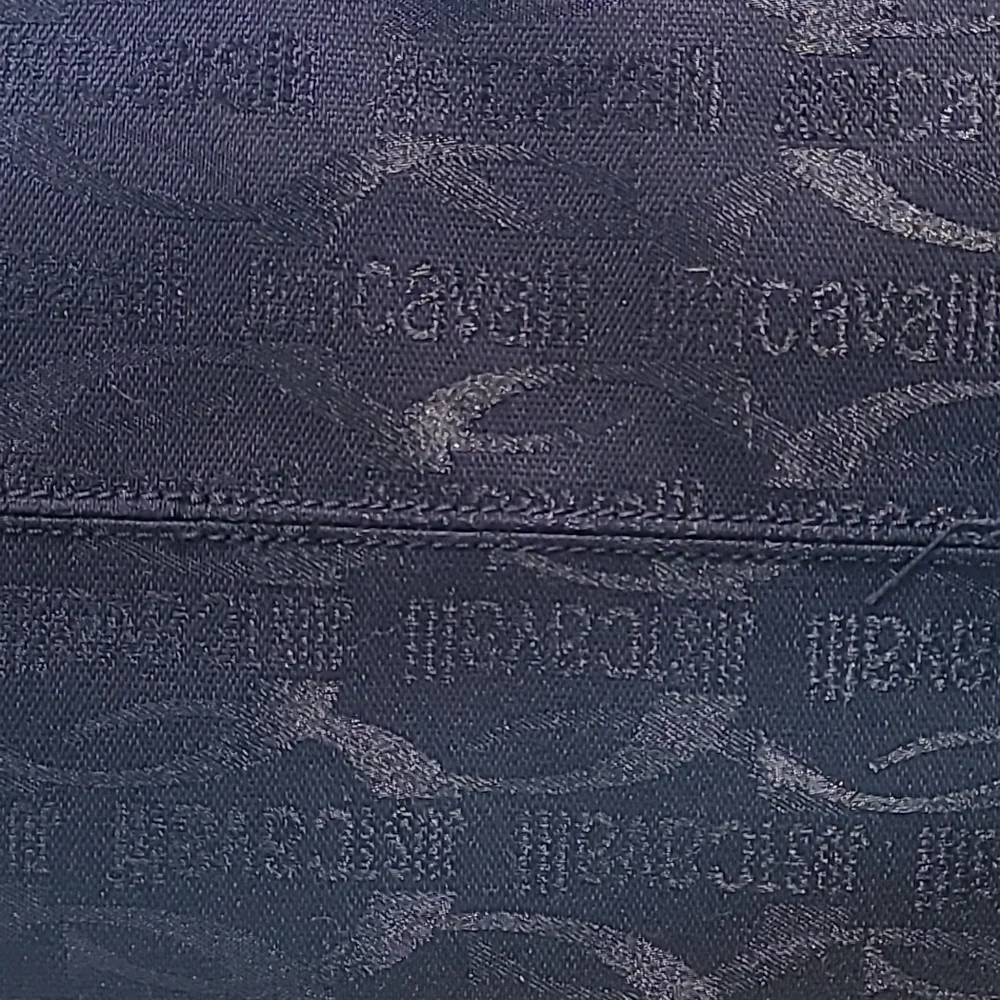 Just Cavalli brand new handbag with logo. - Picture 10 of 16